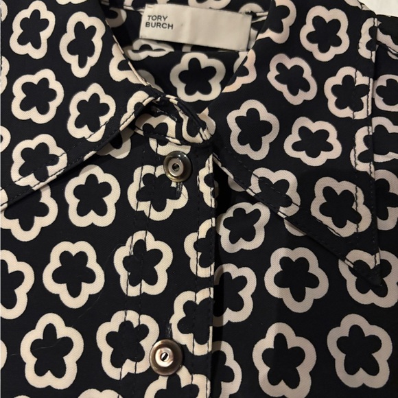 Tory Burch Stylish Black and White Patterned Buttoned Down Dress (original $698) - Picture 4 of 7